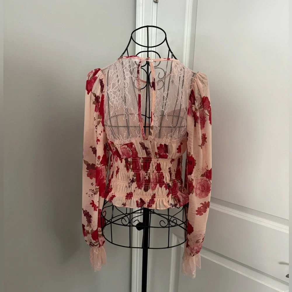 NWT Free People Daphne Romantic Floral Lace Smocked Long Sleeve Blouse Medium ❤️
